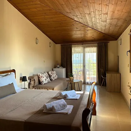 Helios Hotel